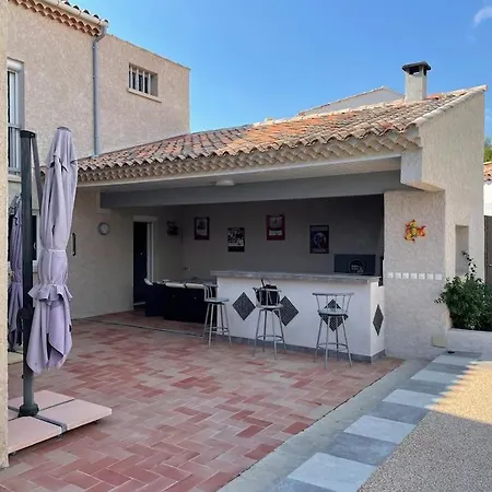 Sicilia Villa *